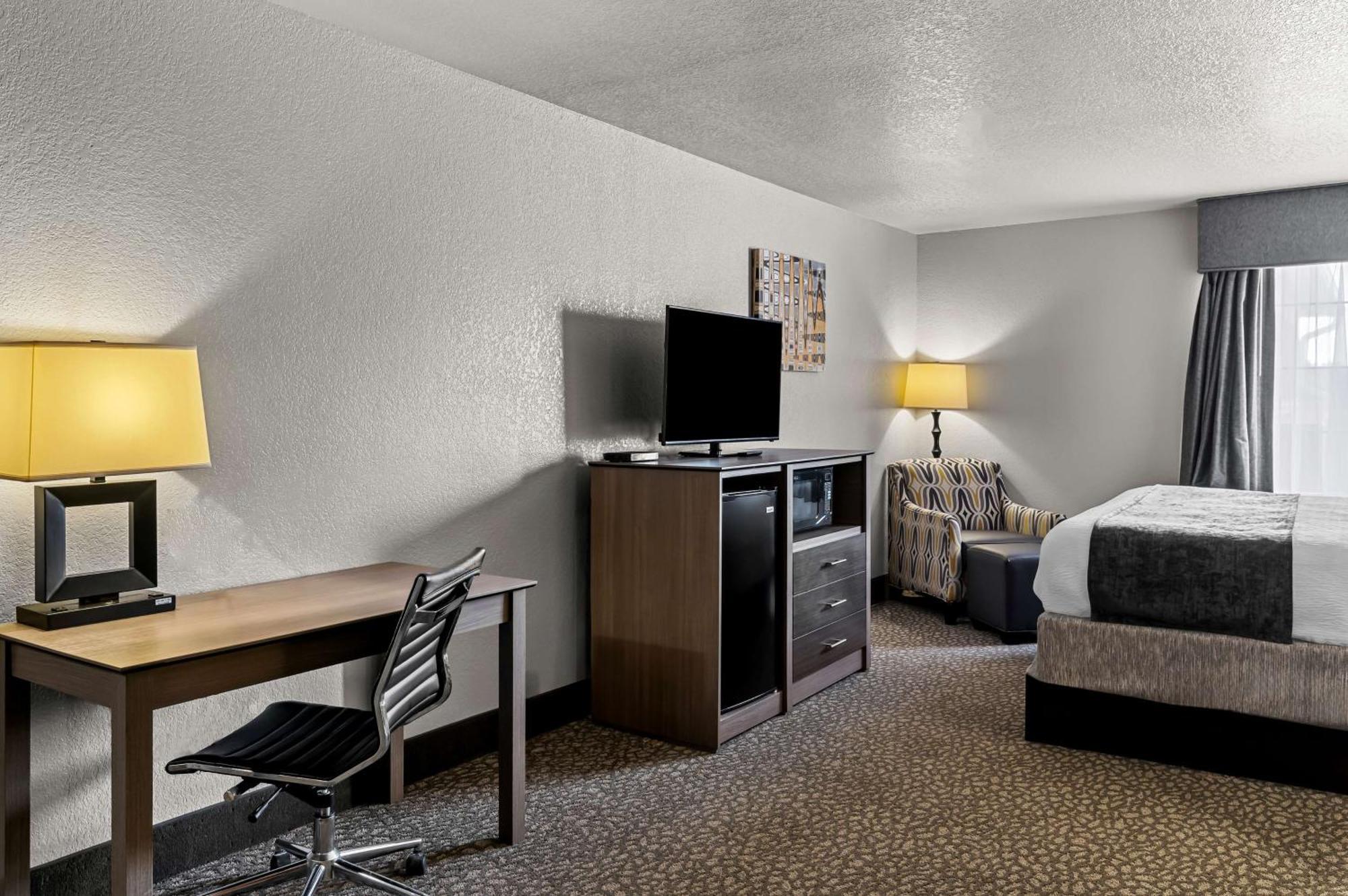 Best Western Sherwood Inn & Suites North Little Rock Exterior photo