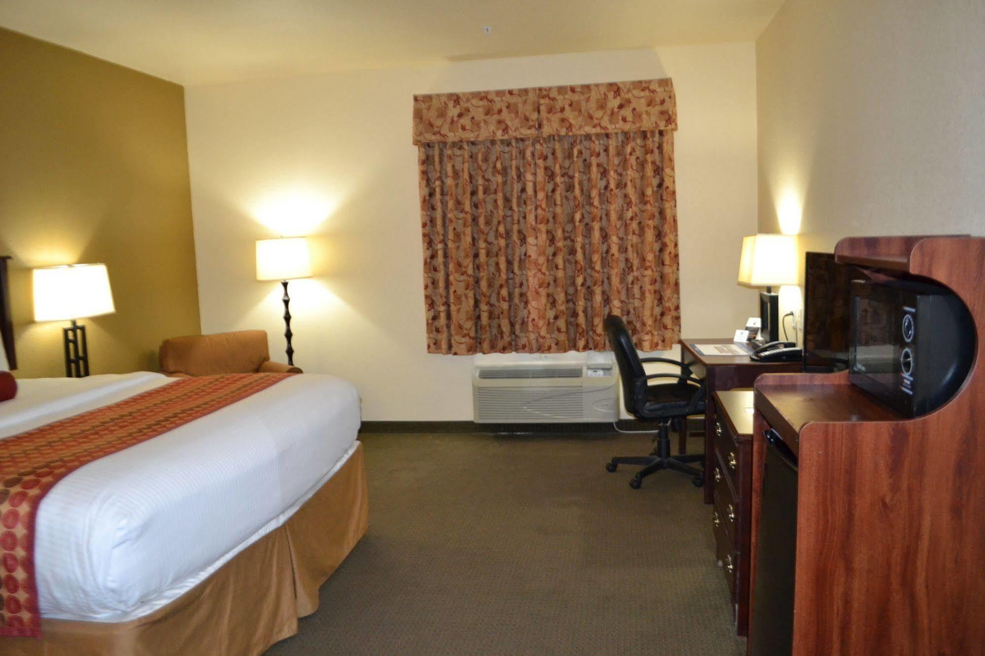 Best Western Sherwood Inn & Suites North Little Rock Exterior photo